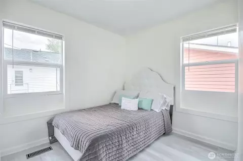 825 Myrtine St, Enumclaw, WA 98022 photo 19