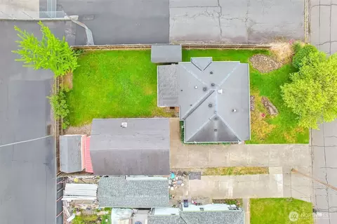 825 Myrtine St, Enumclaw, WA 98022 photo 6