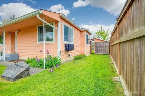 825 Myrtine St, Enumclaw, WA 98022 photo 29