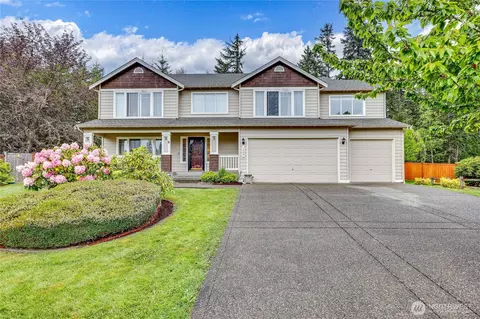 7869 Zion Pl SE, Port Orchard, WA 98367