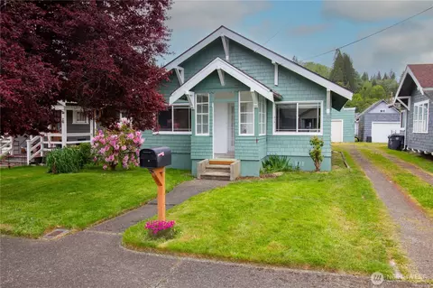 231 Karr Ave, Hoquiam, WA 98550