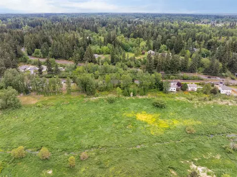 2716 Brookdale Rd E, Tacoma, WA 98445