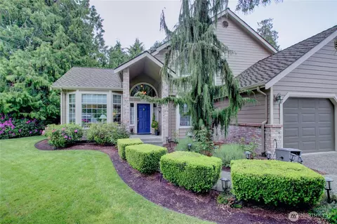 16431 Putter Cir, Burlington, WA 98233