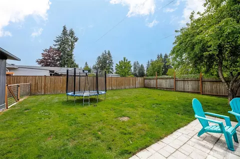 Exterior - 13406 60th Dr SE, Everett, WA 98208 photo 13 of 16