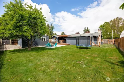 Exterior - 13406 60th Dr SE, Everett, WA 98208 photo 16 of 16