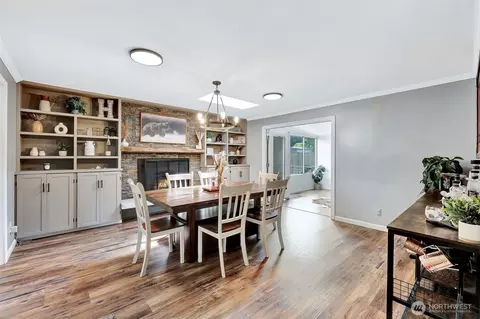 Dining - 13406 60th Dr SE, Everett, WA 98208 photo 1 of 2