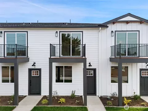 669 W Hendrickson #7, Sequim, WA 98382