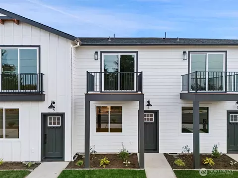 669 W Hendrickson #6, Sequim, WA 98382