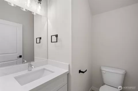 Bath - 669 W Hendrickson #3, Sequim, WA 98382 photo 1 of 5
