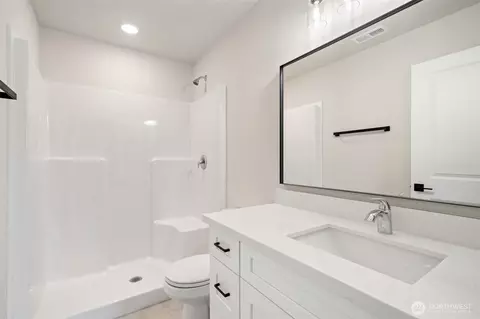 Bath - 669 W Hendrickson #3, Sequim, WA 98382 photo 5 of 5