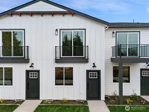 669 W Hendrickson #5, Sequim, WA 98382