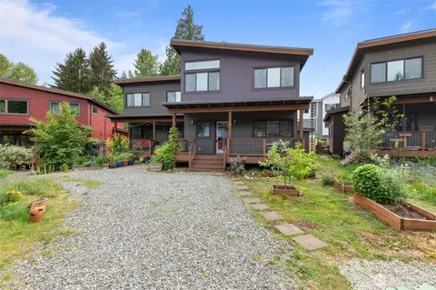 1402 194th St SE #3, Bothell, WA 98012