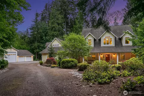 19603 238th Ave NE, Woodinville, WA 98077