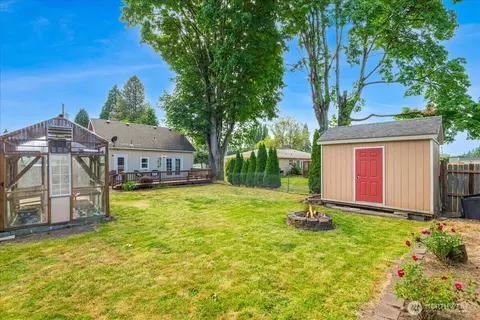 Exterior - 3270 Pine St, Longview, WA 98632 photo 7 of 7