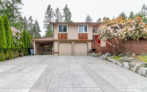 307 Point Fosdick Pl NW, Gig Harbor, WA 98335