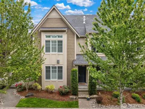 7426 Better Way SE # 101, Snoqualmie, WA 98065