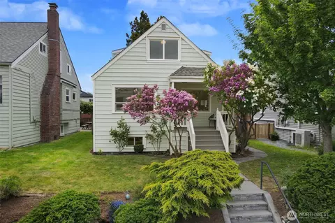 8021 24th Ave NW, Seattle, WA 98117