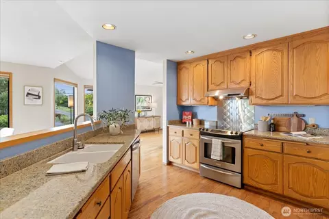732 Cedar St, Edmonds, WA 98020 photo 10