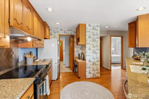 732 Cedar St, Edmonds, WA 98020 photo 11