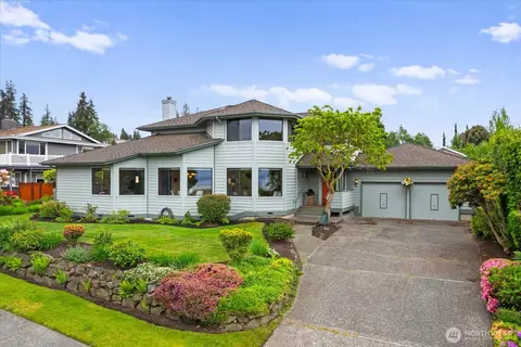 732 Cedar St, Edmonds, WA 98020