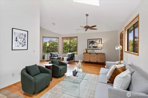 732 Cedar St, Edmonds, WA 98020 photo 13