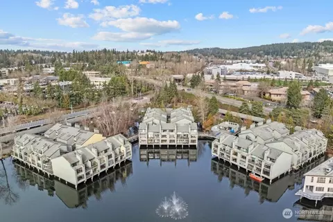7 Lake Bellevue Dr #109, Bellevue, WA 98005