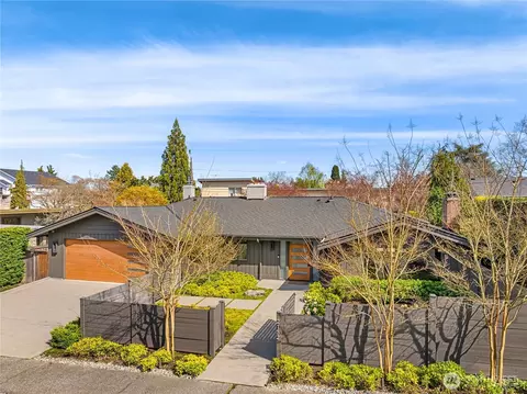 2152 38th Ave E, Seattle, WA 98112
