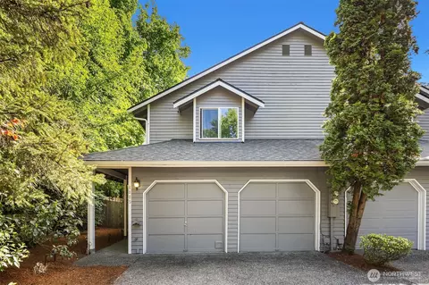 8005 NE 150th St, Kenmore, WA 98028