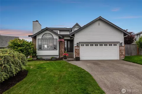 4309 Cliff Side Dr NE, Tacoma, WA 98422