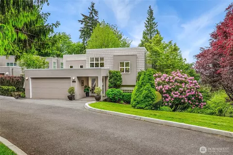11120 NE 106th Pl, Kirkland, WA 98033