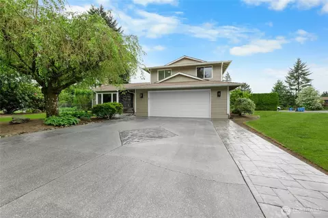 16912 49th St E, Lake Tapps, WA 98391