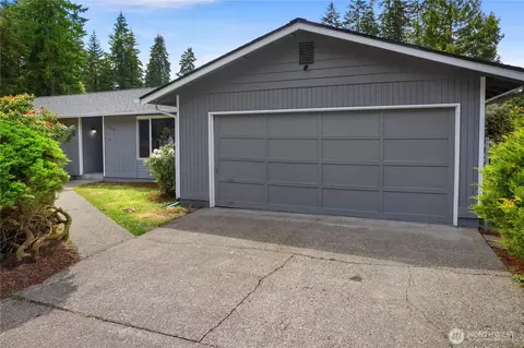 Exterior - 2575 25th Loop SE, Lacey, WA 98503 photo 2 of 2