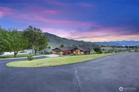 Other - 35 Chestnut St, Chelan, WA 98816 photo 2 of 13
