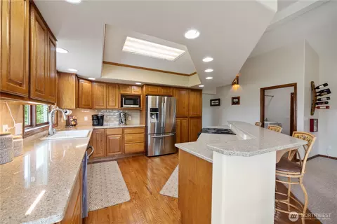 Kitchen - 35 Chestnut St, Chelan, WA 98816 photo 3 of 3