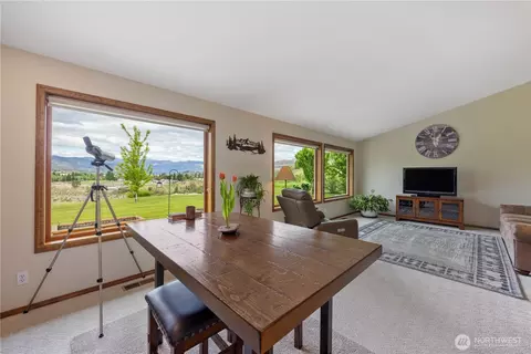 Other - 35 Chestnut St, Chelan, WA 98816 photo 4 of 13