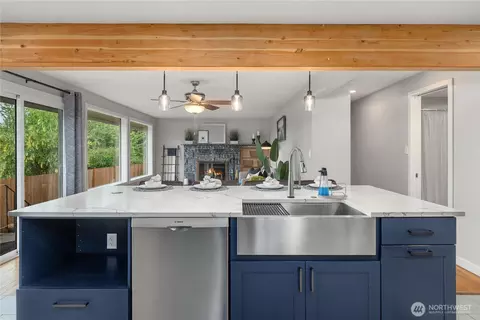 2605 E 22nd St, Bremerton, WA 98310 photo 12