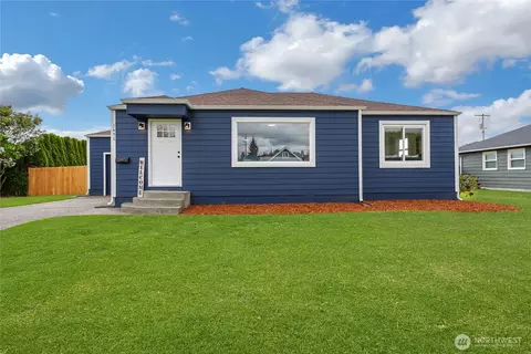 Exterior - 1456 Pioneer St, Enumclaw, WA 98022 photo 8 of 9