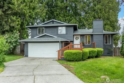 1927 65th Pl NE, Marysville, WA 98271