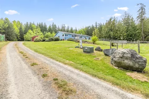 399 Pike Pl, Sequim, WA 98382