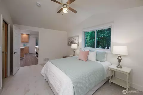 Bedroom - 2503 165th Pl SE, Bothell, WA 98012 photo 1 of 4
