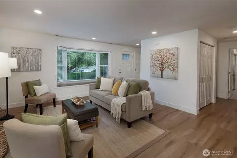 Living - 2503 165th Pl SE, Bothell, WA 98012 photo 4 of 4