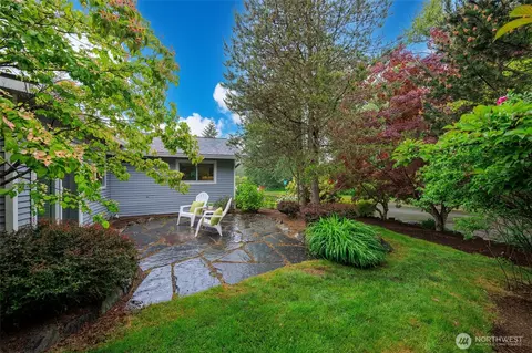 Exterior - 2503 165th Pl SE, Bothell, WA 98012 photo 7 of 9