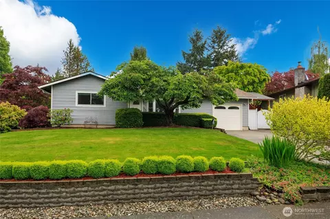 2503 165th Pl SE, Bothell, WA 98012