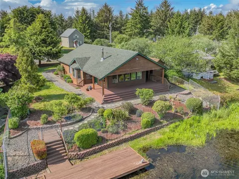 575 Kahkwo Ct SE, Ocean Shores, WA 98569