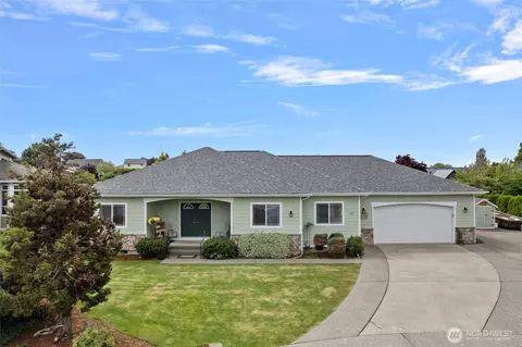 2557 Captains Ct, Ferndale, WA 98248