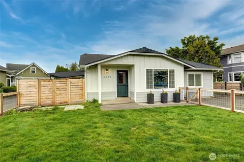Exterior - 1936 Harding St, Enumclaw, WA 98022 photo 3 of 3