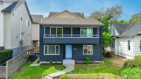 3437 21st Ave W, Seattle, WA 98199