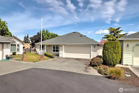 520 W Summer Breeze Ln, Sequim, WA 98382