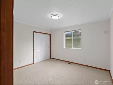 Bedroom - 23717 17th Pl W, Bothell, WA 98021 photo 4 of 4