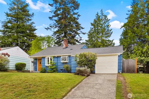 17036 14th Ave NE, Shoreline, WA 98155
